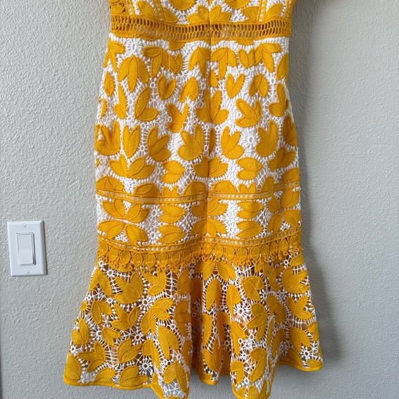 Saylor Revolve Kaiya Yellow White Crochet Lace Dress Midi Dress Large - Picture 14 of 16